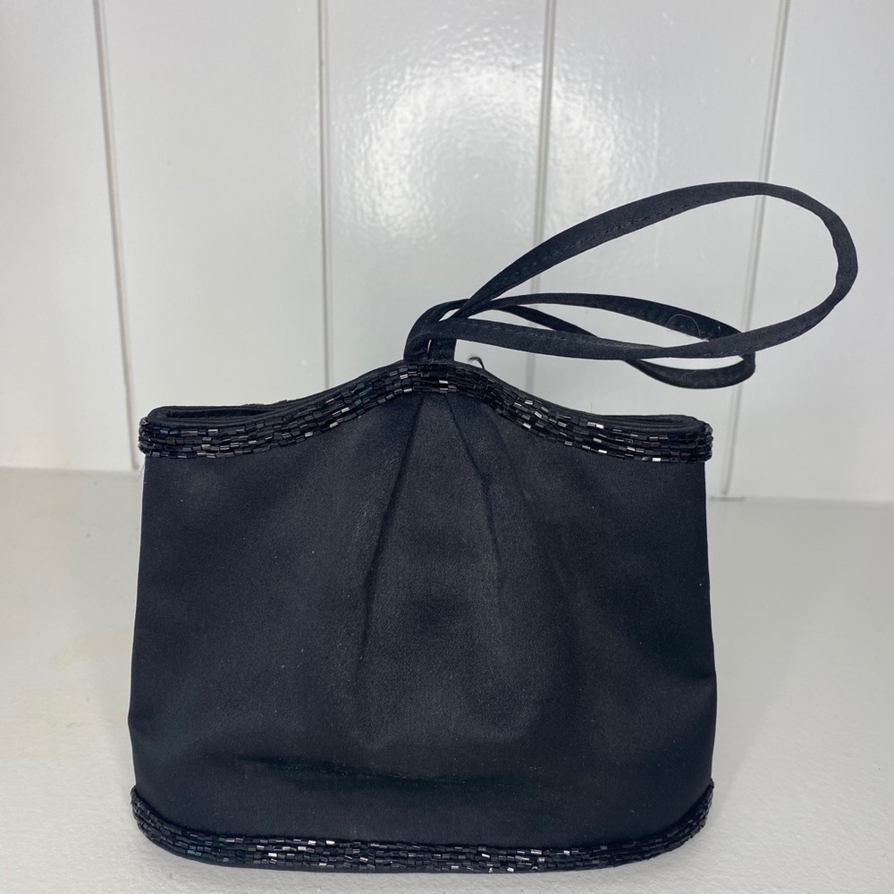 Small dressy bag
